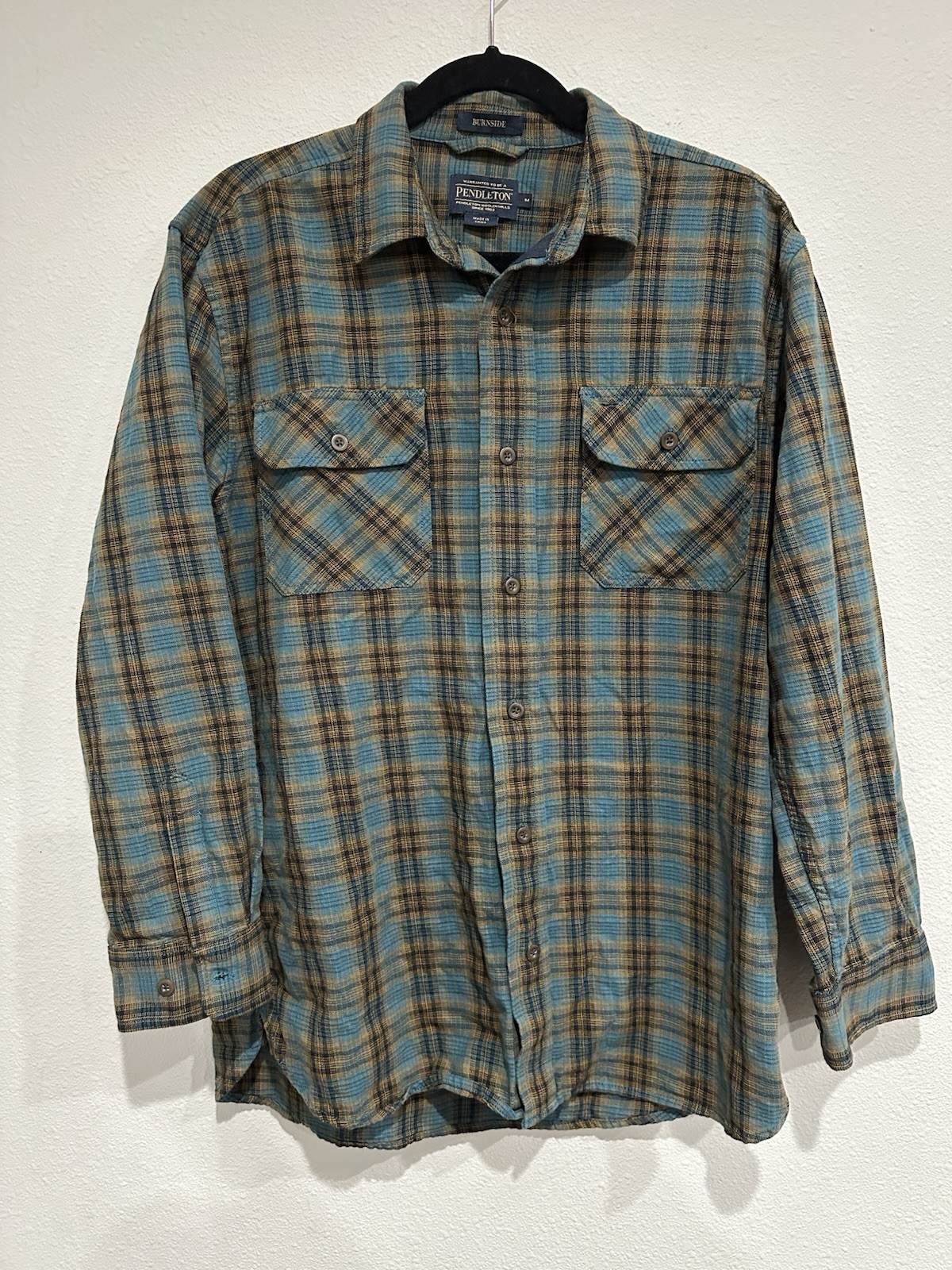 Pendleton Men's Burnside Flannel Button Up Size M… - image 1