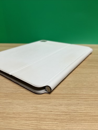 Apple Magic Keyboard for iPad Pro 12.9" 3rd, 4, 5, 6th Generation - White (#8) - 第 13/24 張圖片