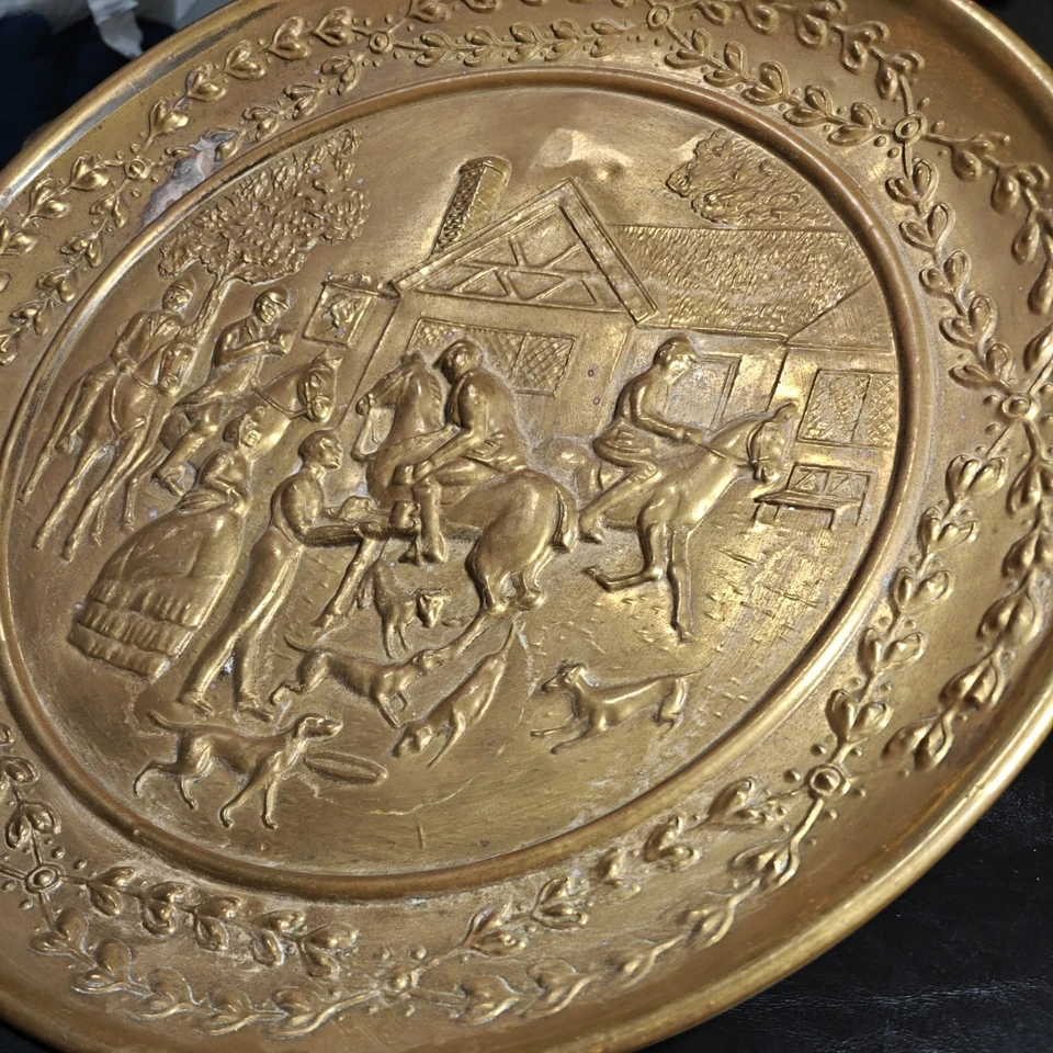 Placa de Pared de Latón Inglés FoxHunt Escena Decorativa Redonda Arte en Relieve De Colección 15" Foto 3 de 4