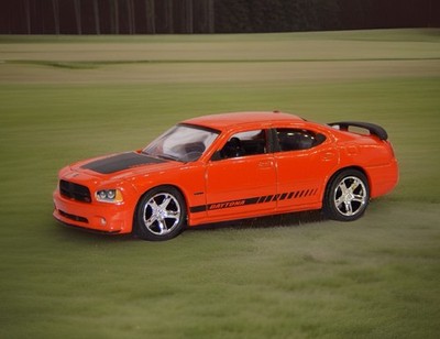 2008 Dodge Charger Daytona SRT Hemi Orange Black Trim Diorama Replica 1/64 MINT
