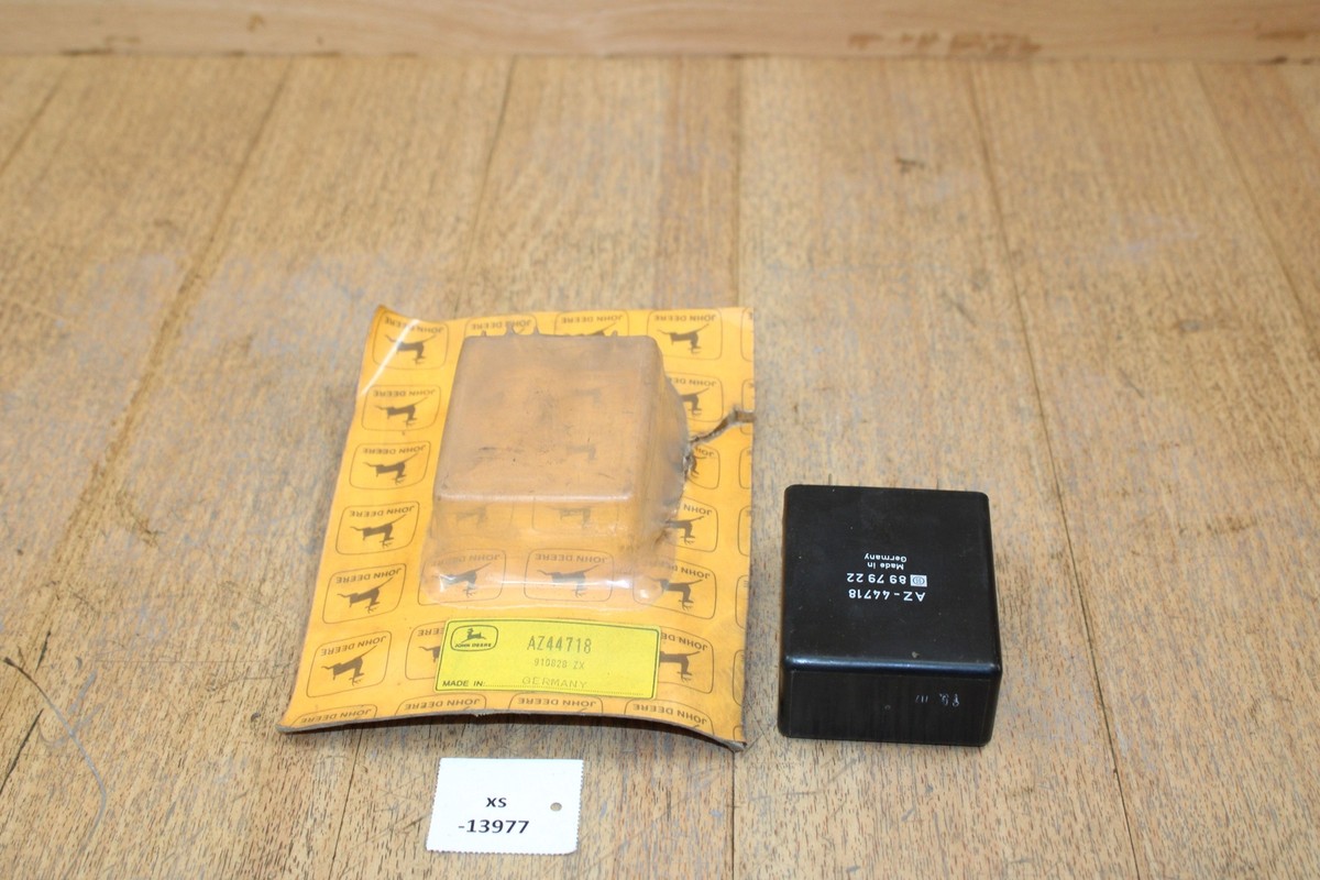 John Deere AZ44718 Relay NOS NEU genuine xs13977 | eBay
