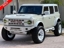2025 Ford Bronco Outer Banks Retro V6 Luxury Package Custom Lifted