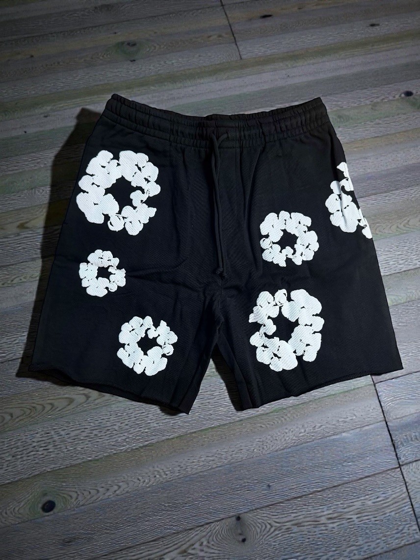 Denim Tears Cotton Wreath Shorts Black XL NWT Men's Streetwear