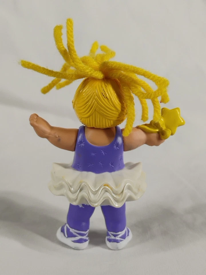 Figura de 3" de ballet vintage CPK 1992 Cabbage Patch Kids Cake Topper Foto 3 de 4