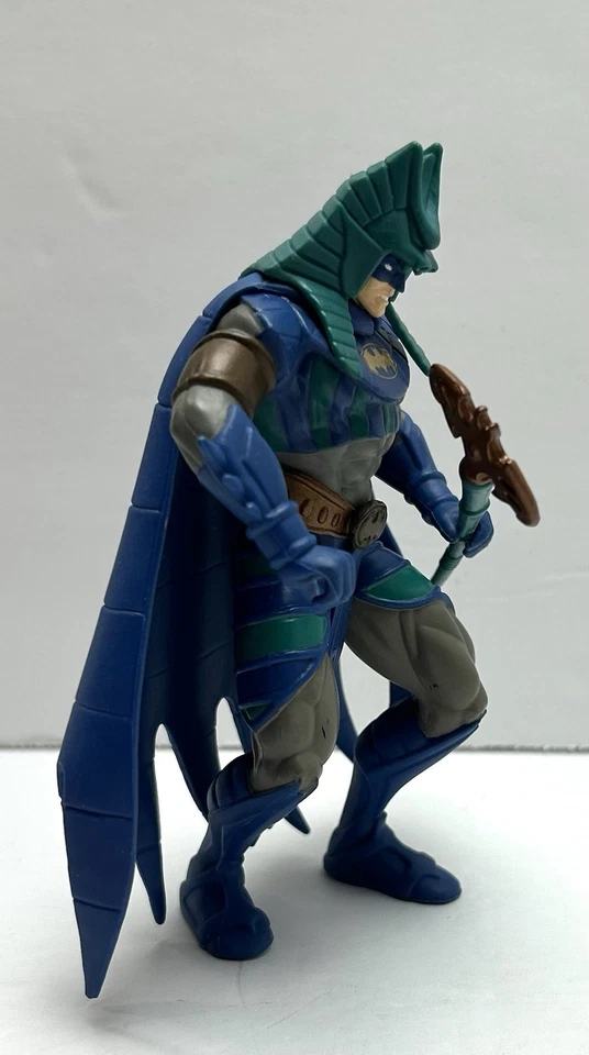 Legends Of Batman Egyptian Batman 1996 Kenner Vtg 5" Action Figure & accessories - Image 3 of 4