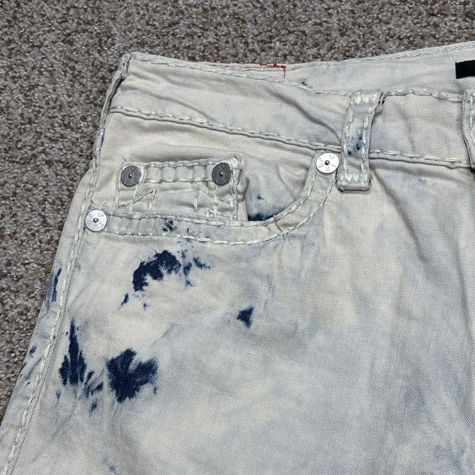 True Religion Jeans Mens 38 Bleach Washed Ricky Relaxed Straight 38 Fits 40x33.5 - View 3