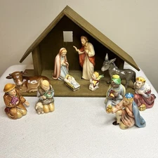 VTG Rare Hummel Goebel 11 pc Nativity Figurine Set 257 w/ Crèche W Germany