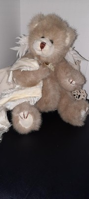 Henry Curtis Artist Bear