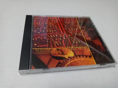 Larry Kucharz - Techno Unit 32: Misc. Tracks  CD