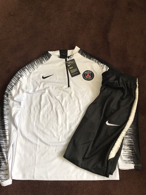 nike tracksuit small mens