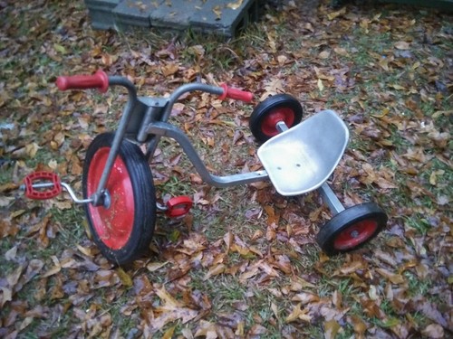 Vintage Angeles Aluminum Tricycle Has 