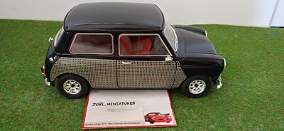 MORRIS MINI COOPER S 1964 blanc toit noir 1/16 no 1/18 SOLIDO voiture miniature