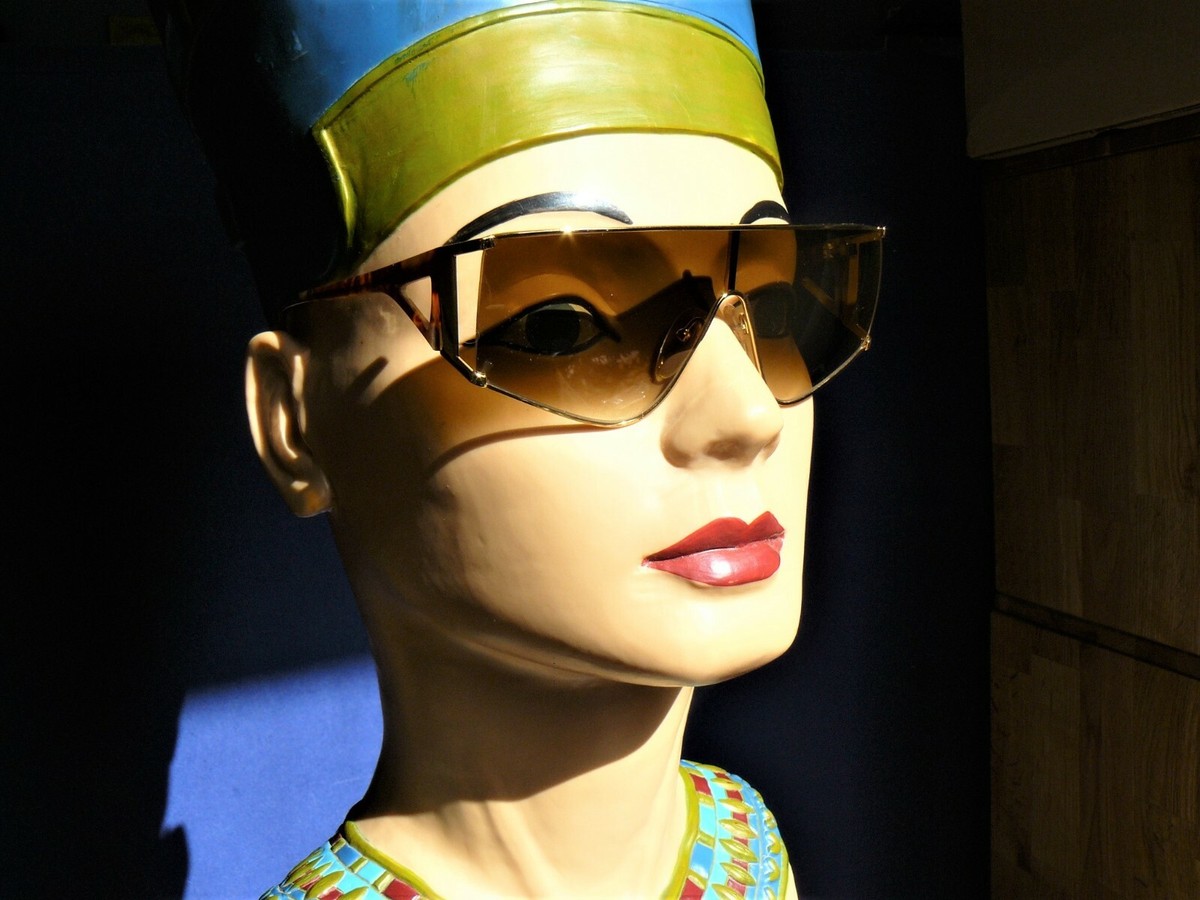 Occhiale da sole Maga Design, maschera made in Italy, anni 