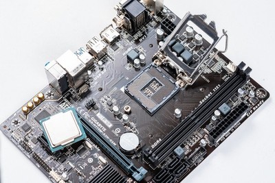 Gigabyte GA-H110M-S2H-GSM LGA1151 MicroATX Motherboard DDR4 Intel