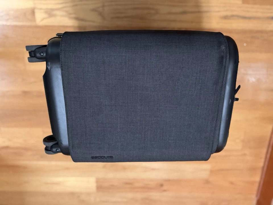 Incase Pro Connected 4 Wheel Hubless Roller Gray Smart Carry-On Suitcase $599 - Image 2 of 4