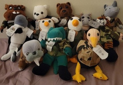 1999 Bean Brigade Plush Set - Complete lot of 12 - Very Good condition