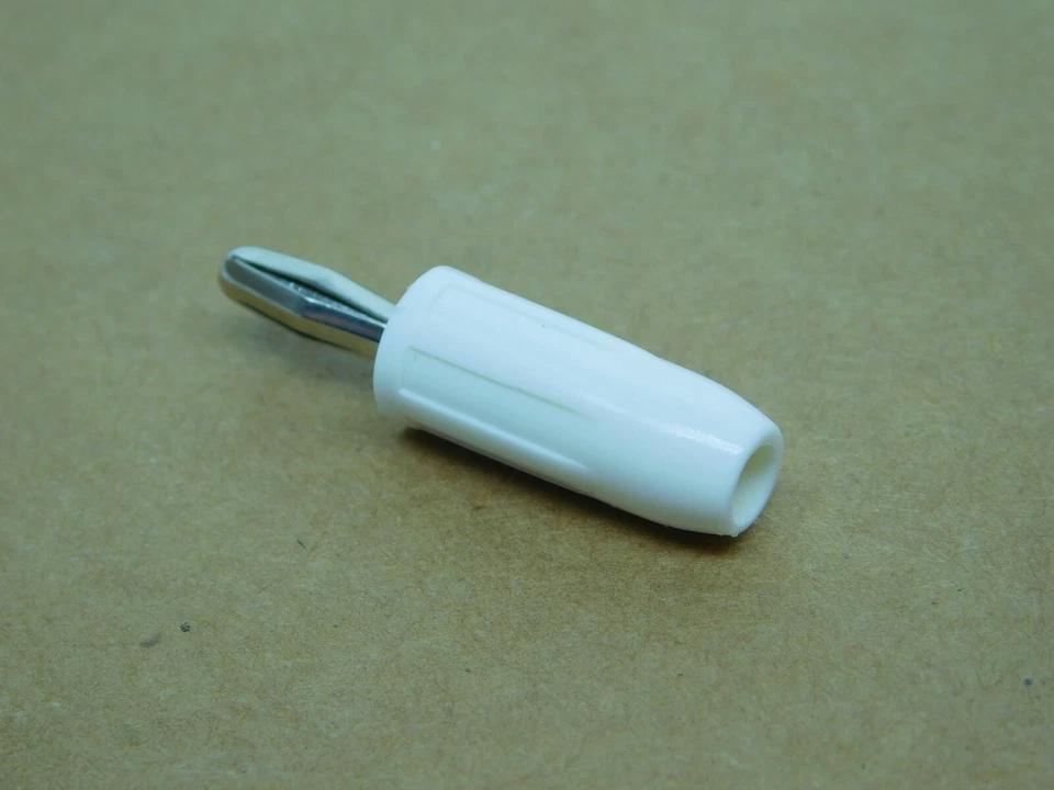 5 PACK - TENMA SPC SPC15259 WHITE SOLDERLESS 3/16" (4.7mm) BANANA CONNECTOR LV - Image 2 of 4
