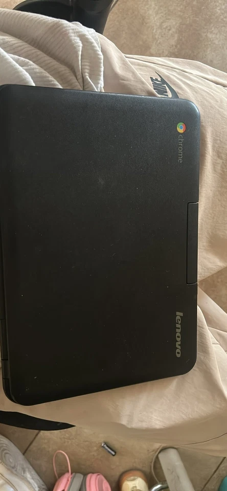 Lenovo Chromebook N21 11,6 pulgadas Netbook (16 GB, Intel Celeron, 2,16 GHz, 4 GB) -... Foto 2 de 3
