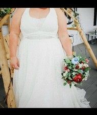 David's Bridal Plus Size Wedding Dress Size 22