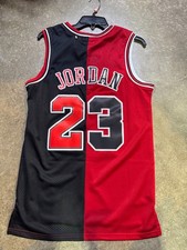 Chicago Bulls Michael Jordan  23 Jersey Red Black Split
