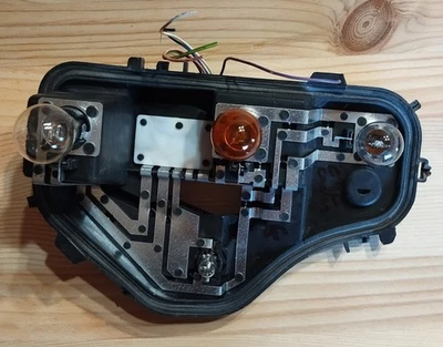 Platine porte ampoules kit réparation feu arriere GAUCHE Citroen C4 CACTUS - Photo 1/3