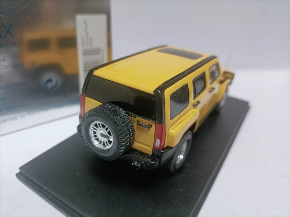 Spark 1/43 Hummer GM H3 2009 Yellow 4WD Off road Vehicle Model  - Image 3 of 4