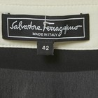 Foto 6 di 7