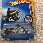 Hot Wheels 2009 New Models OCC Splitback Diecast Motorcycle Red/Silver N4012 — photo 1