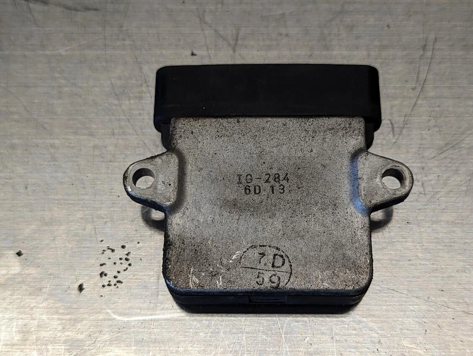 Used 89621-35020 Igniter Control Module Unit For 1997-2000 Toyota Tacoma 4Runner - Imagem 3 de 4