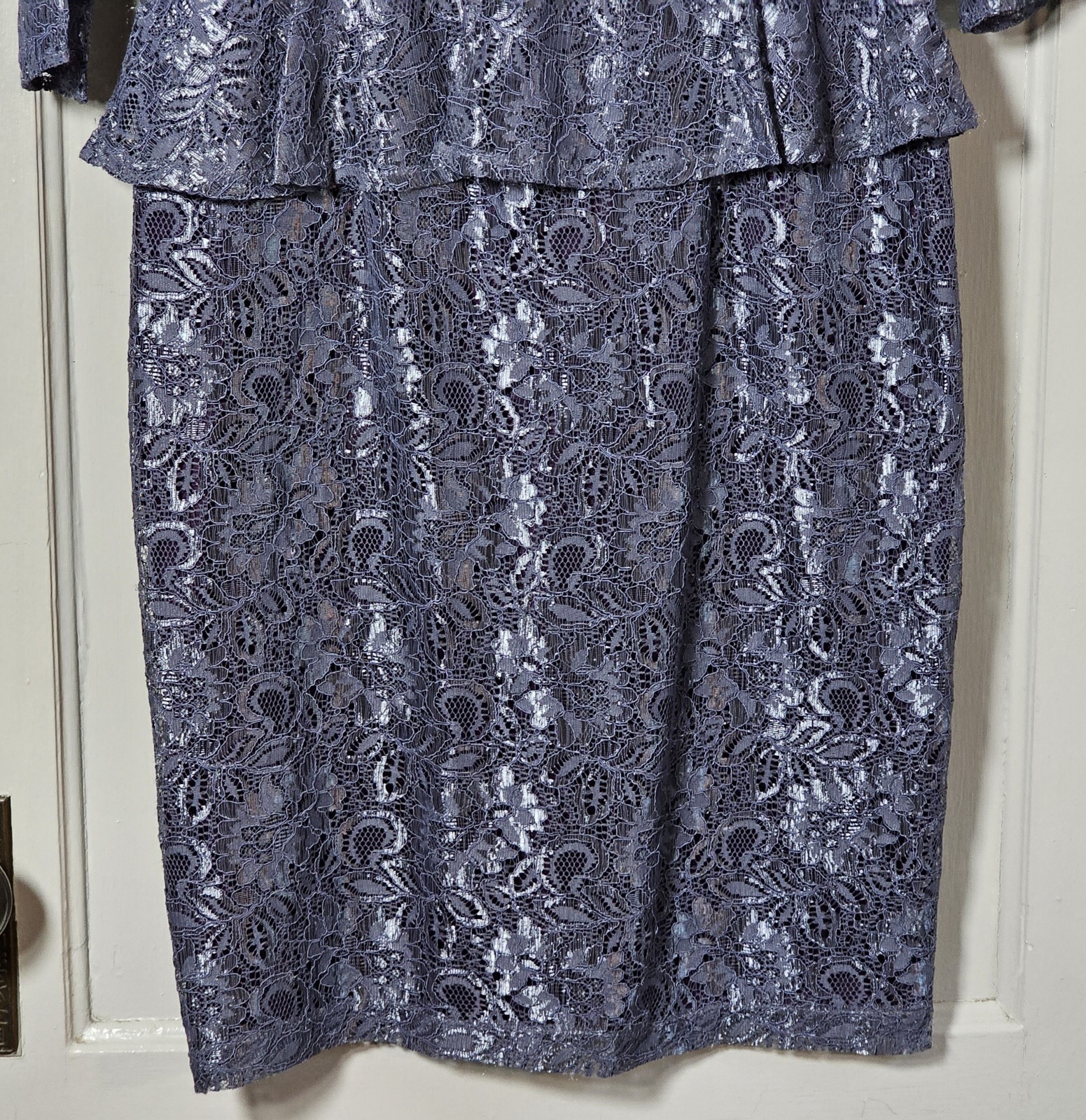 Picture 9 of 24