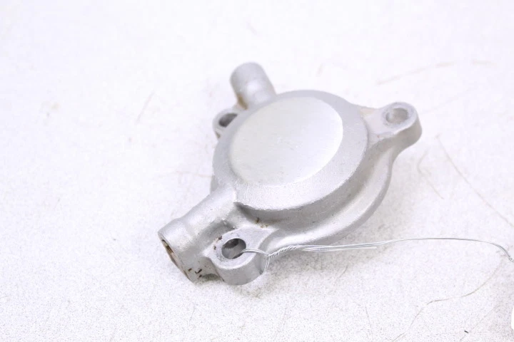 Крышка масляного фильтра 2004 04 YAMAHA YZ250F YZ 250 F - Изображение 3 из 4