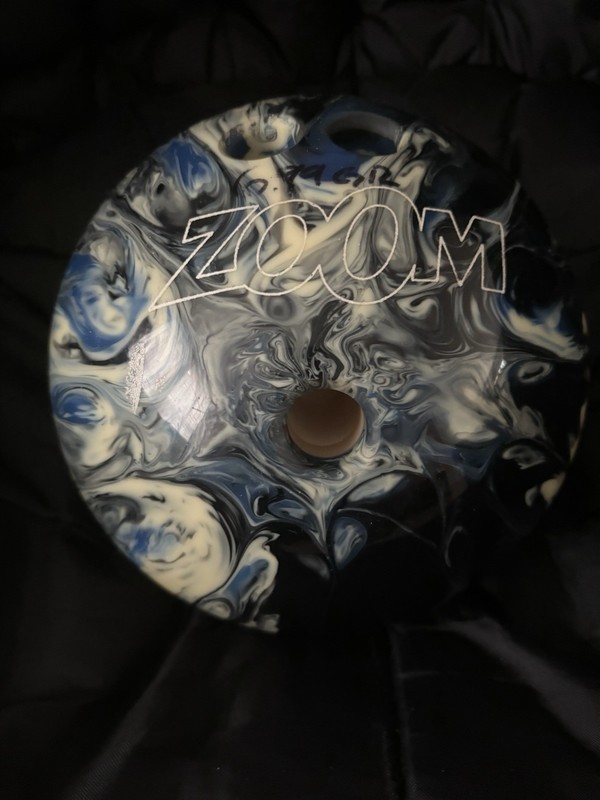 Zoom Glow Ebonite Bowling Ball 10lb Used Good Condition