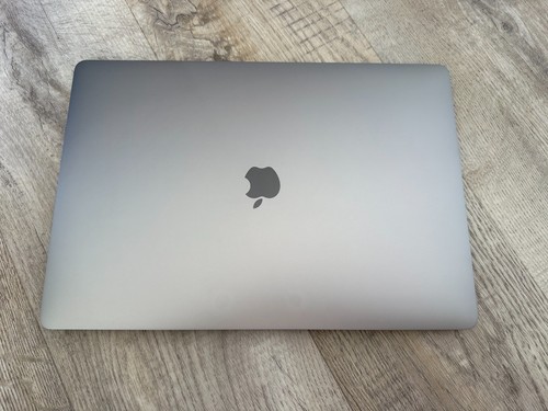 Apple MacBook Pro Retina 16” 2019 - 4TB SSD, 64GB Ram 2.4GHz 8-Core i9 5500M 8GB - Afbeelding 6 van 18