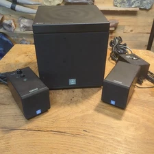 Yamaha YST MS30  Powered Multimedia Speaker System Subwoofer Satellite Speakers