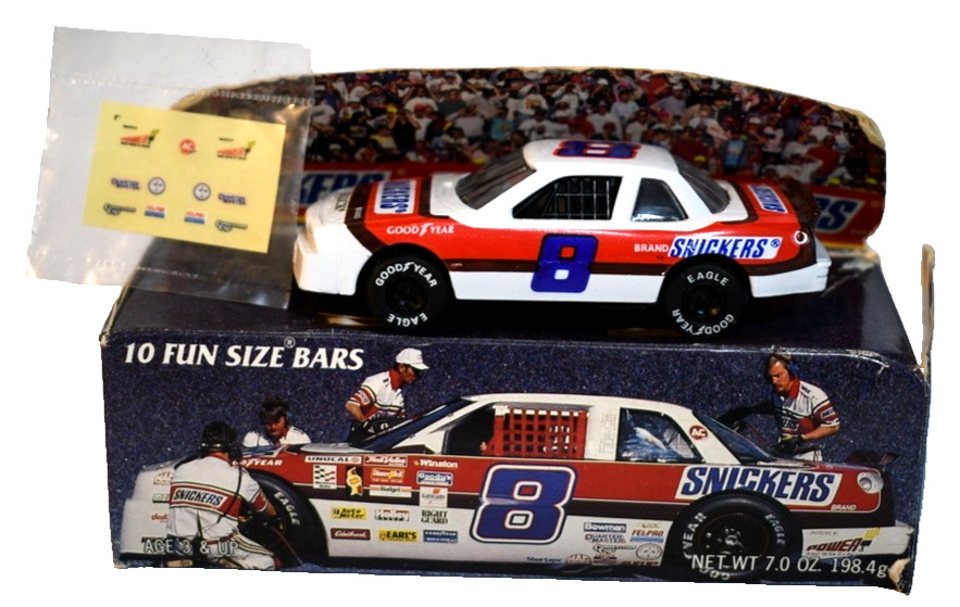 VTG 1991 Mars Snickers NASCAR #8 Rick Wilson Diecast Race Car 1:48 Scale