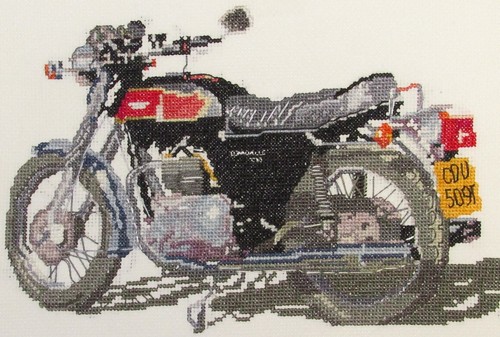 Triumph Bonneville motorbike counted cross stitch kit or chart 14s aida - Picture 3 of 5