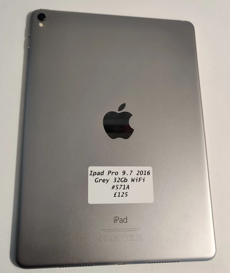 Apple iPad Pro 9.7" 32GB Grey A1673 WiFI Working Well #571A - Image 2 of 4