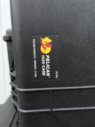 Pelican Case 1620 Hard Case With Foam Black Hard Rolling Travel Case - Picture 2 of 12
