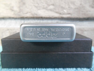 zippo 2004年製 新品 プレーン RETRO ZIPPO 2004 J-04 SATIN CHROME FLIP TOP CIGARETTE