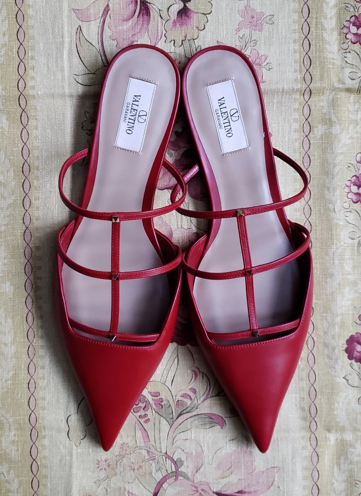 Valentino — Valentino Garavani Rockstud Red Leather Flats Shoes IT40 (9) BNIB*