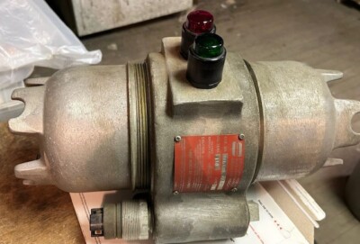 Crouse Hinds EGL210-J1-J3 Hazardous Location Ground Indicator