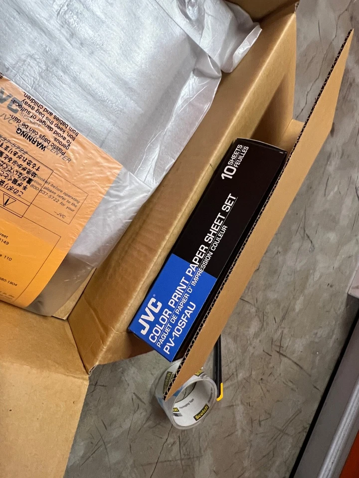 BRAND NEW IN BOX JVC GV-PT2U Multimedia Color Printer Complete  in Box with Ink - Image 2 of 4