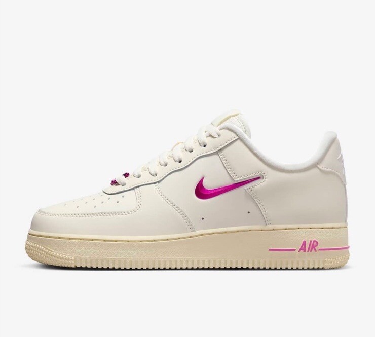 Nike Air Force 1 '07 SE Off White / Playful Pink FB8251-101
