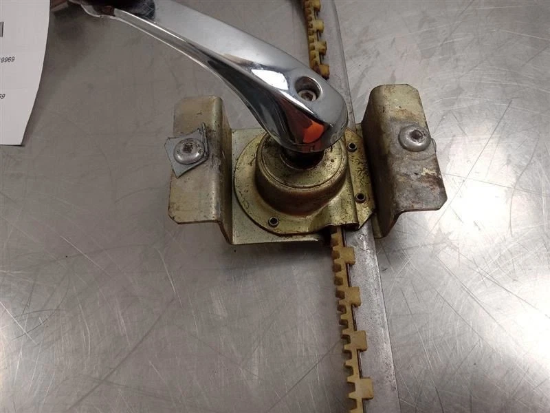 Regulador de ventana trasera izquierda del conductor compatible con 82-89 ARIES 1622004 Regu de ventana de puerta trasera Foto 2 de 4