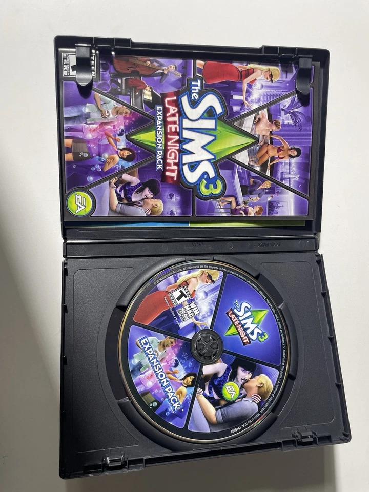 The Sims 3 Late Night Expansion Pack Pc Complete with Manual 2010 - Image 3 of 4