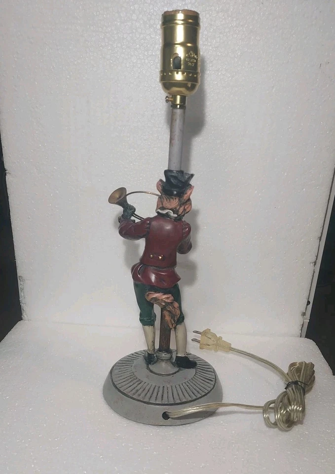 14" Table Lamp Fox Knickers Blowing Hunting Horn Street Lamp Post Works Tested - Image 3 of 4