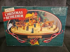 Mr. Christmas 1997 CHRISTMAS IN BETHLEHEM Animated Nativity Complete Working