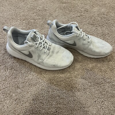 Size 6.5 -  Nike Roshe One Premium Metallic Platinum W (Great COND. WORN TWICE) 