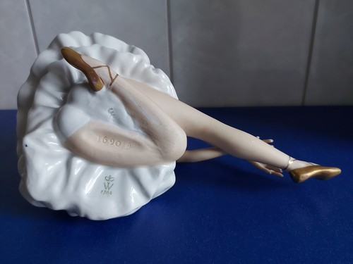 Wallendorf Porzellanfigur-Tänzerin-Sterbender Schwan-Cobalt-XXL24 cm-Schwanensee - Bild 24 von 24