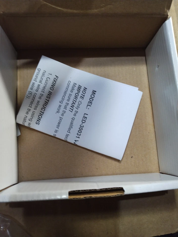 Trans Globe Lighting Wilson 13 vatios regulable blanco integrado LED montaje empotrado Foto 4 de 4